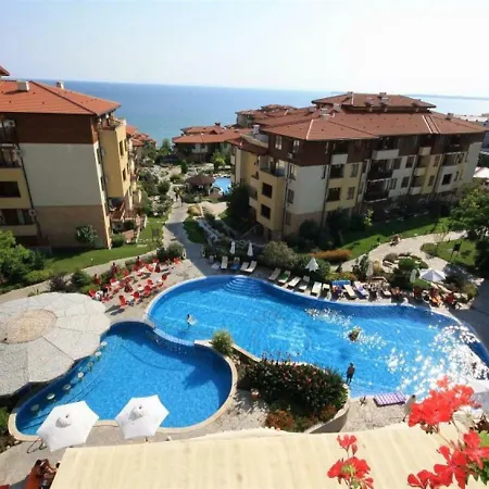 Dreambg Apartments In Garden Of Eden